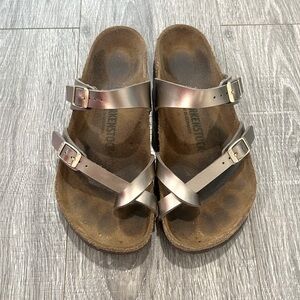 Women’s Birkenstock Mayari Light rose/Light Pink Pearl Sandals